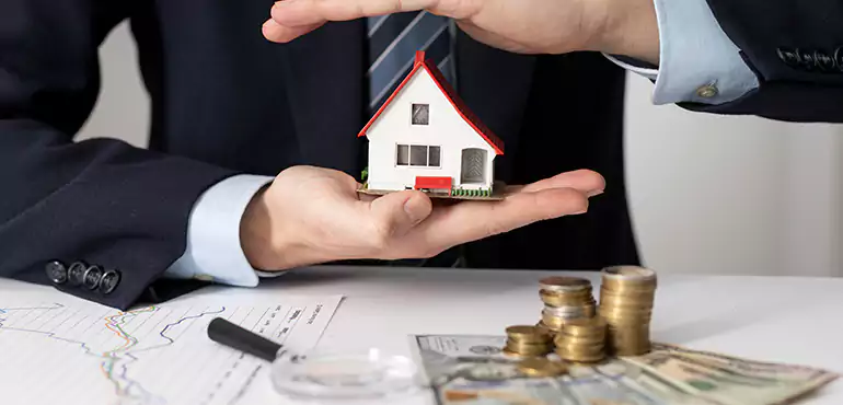 Who Do We Buy Houses From in Port St. Lucie, FL?